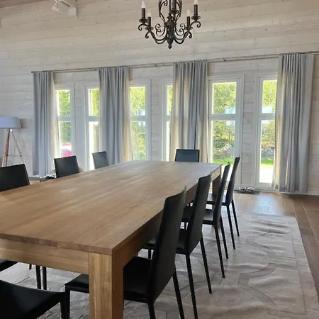 Grand Hideout Paeijaenne Vääksy