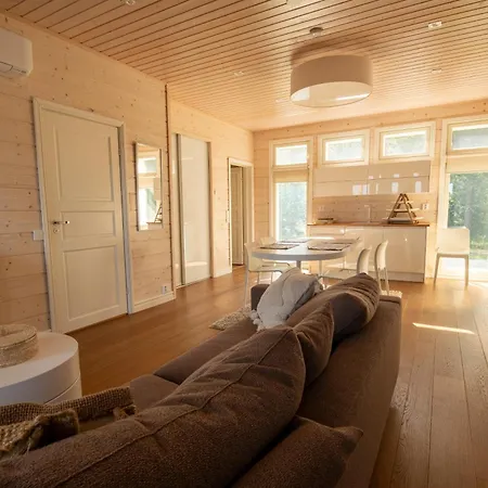 Villa Grand Hideout Paeijaenne *