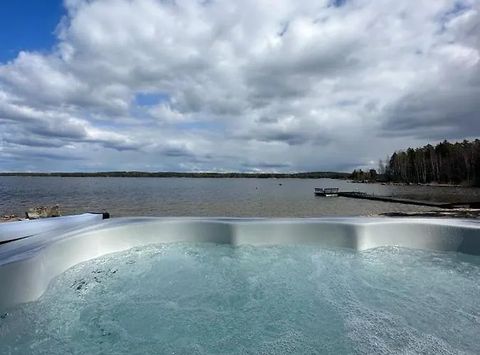 别墅 Grand Hideout Paeijaenne *